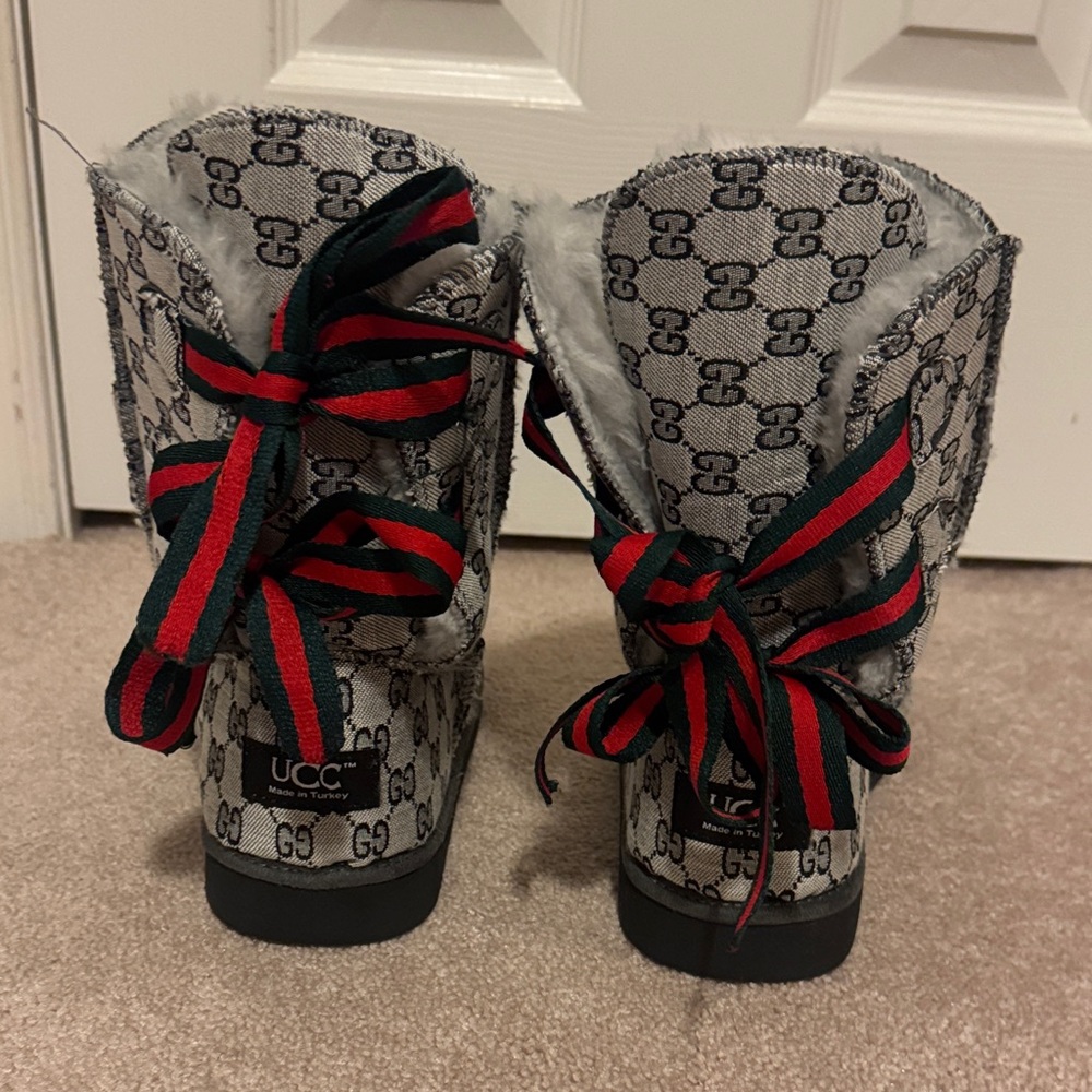 Monogram slipper Boots - Picture 3 of 5